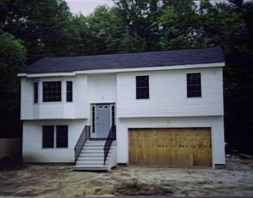 209 Cabinet St, Springfield, MA 01129 photo 1