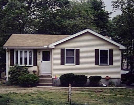 74 Lamont St, Springfield, MA 01119 photo 1