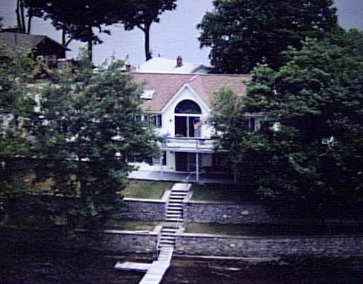 94 Bates Point Rd, Webster, MA 01570 photo 1
