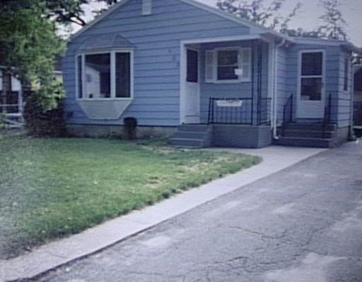 100 Wallace St, Springfield, MA 01119 photo 1