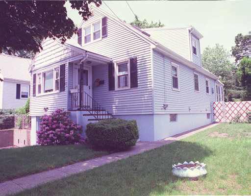 160 Crane St, Dedham, MA 02026 photo 1