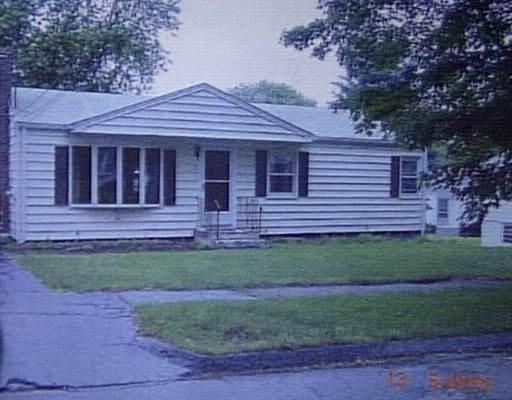 8 Deborah Rd, Worcester, MA 01605 photo 1