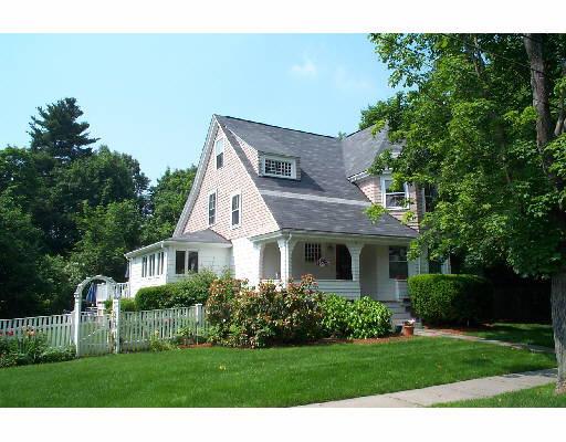 18 Maple Ter, Needham, MA 02492 photo 1