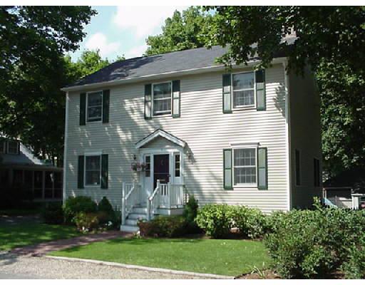 7 Cypress St, Marblehead, MA 01945 photo 1