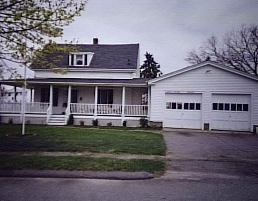 41 River St, Danvers, MA 01923 photo 1