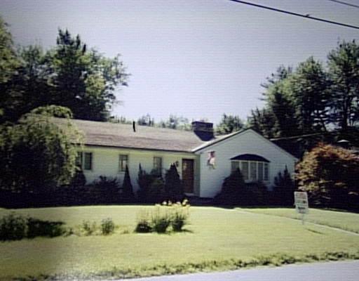 524 Forest Hills Rd, Springfield, MA 01128 photo 1