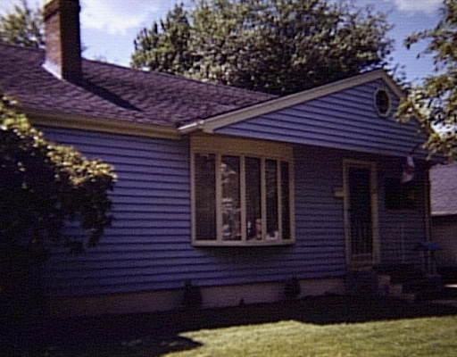 2 Pranker Rd, Saugus, MA 01906 photo 1