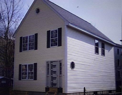 10 Russell Pl, Everett, MA 02149 photo 1