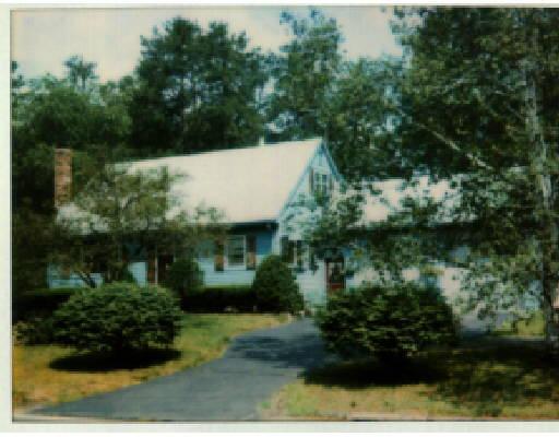 81 Pomeroy St, Easthampton, MA 01027 photo 1