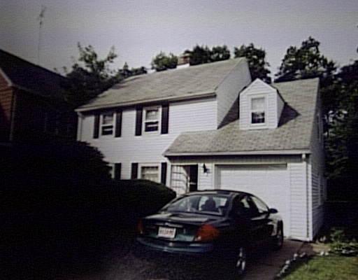 64 Appleton St, Springfield, MA 01108 photo 1
