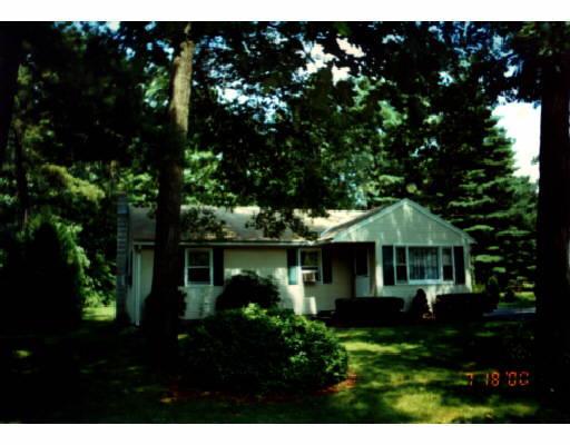 81 Strong St, Easthampton, MA 01027 photo 1