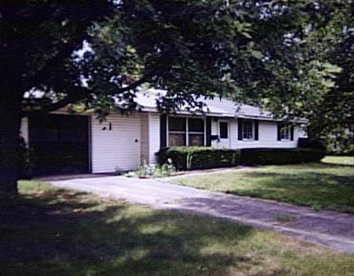 16 David Rd, Framingham, MA 01701 photo 1
