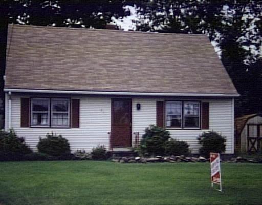 55 Simonich Cir, Chicopee, MA 01013 photo 1