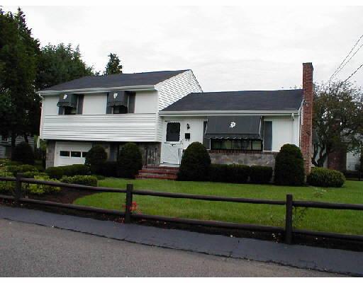 7 Chickering Rd, Dedham, MA 02026 photo 1