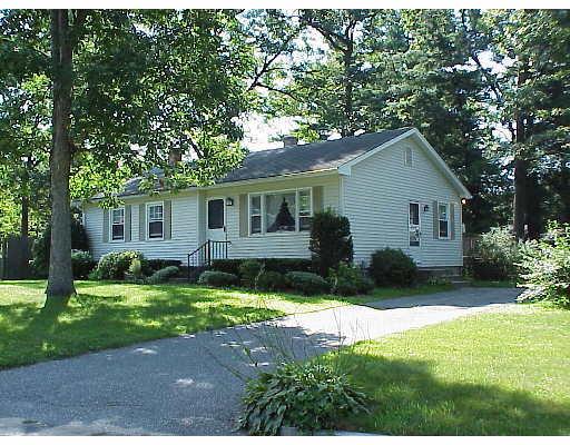 29 Labelle Dr, Springfield, MA 01129 photo 1