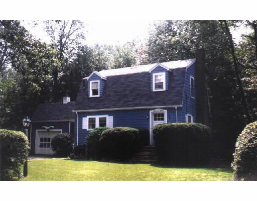 31 Curtis St, Reading, MA 01867 photo 1