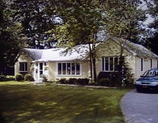355 Central, Georgetown, MA 01833 photo 1