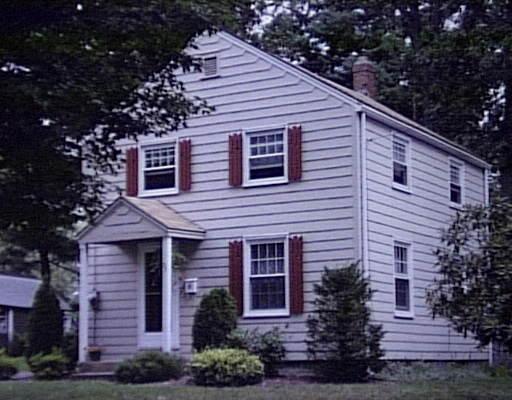 27 Derryfield Ave, Springfield, MA 01118 photo 1