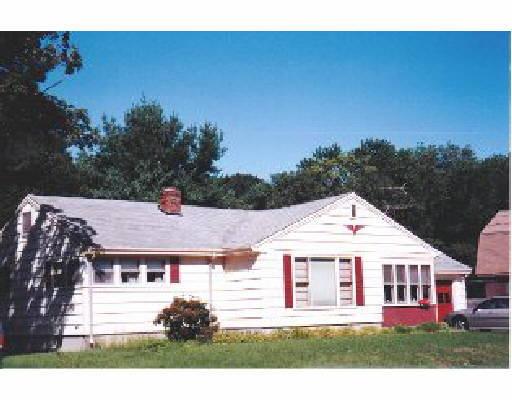 140 Richardson Ave, Attleboro, MA 02703 photo 1