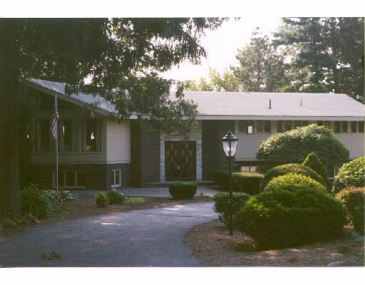 8 Williams St, Canton, MA 02021 photo 1