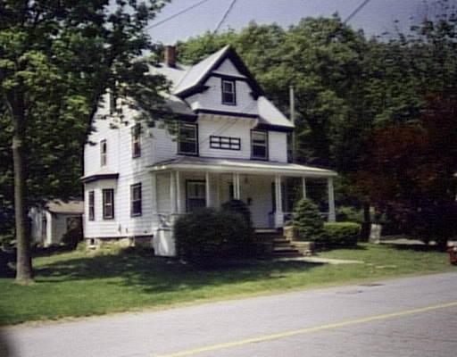 88 Spring St, Wakefield, MA 01880 photo 1