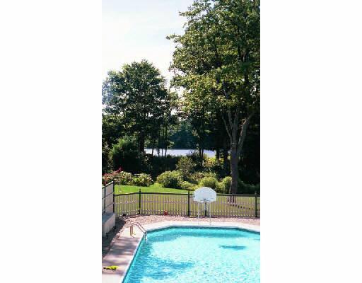 22 Sunset Dr, Dudley, MA 01571 photo 6