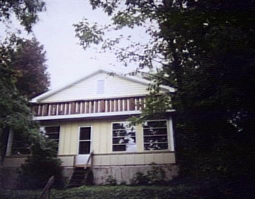 17 Horseshoe Cir, Ware, MA 01082 photo 1
