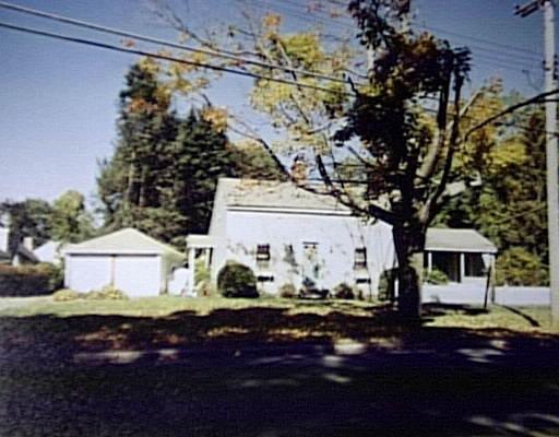 144 Plumtree Rd, Springfield, MA 01118 photo 1