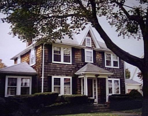 16 Pickwick Rd, Marblehead, MA 01945 photo 1