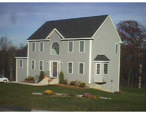 34 Peachtree Dr, Sutton, MA 01590 photo 1