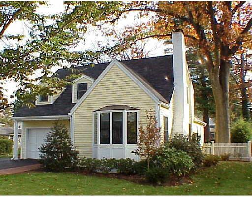 72 Stevens Rd, Needham, MA 02492 photo 1