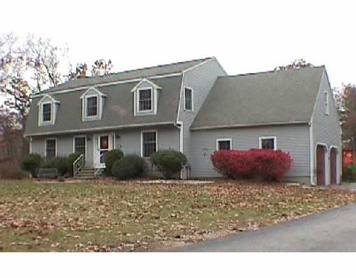 126 Brookside Dr, Uxbridge, MA 01569 photo 1