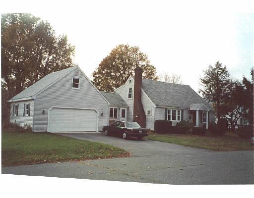 6 Gary Ave, Beverly, MA 01915 photo 1