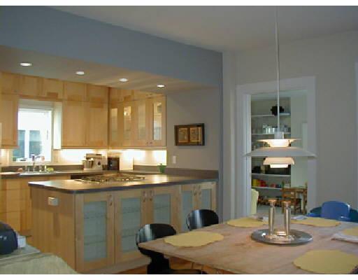 110 Chestnut St, Brookline, MA 02446 photo 1