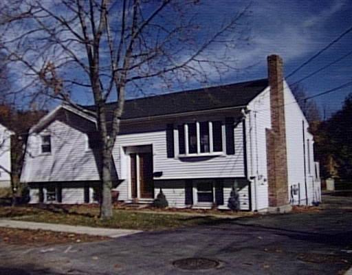 76 John St, Reading, MA 01867 photo 1