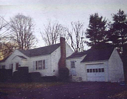 23 May St, Marblehead, MA 01945 photo 1