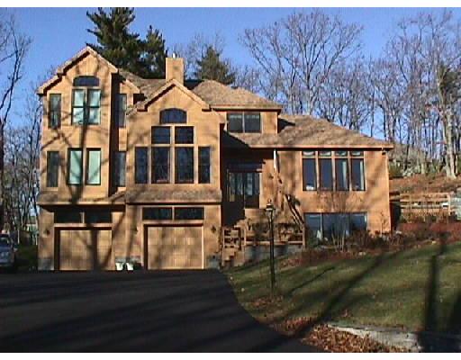 28 Vera Rd, Middleton, MA 01949 photo 1