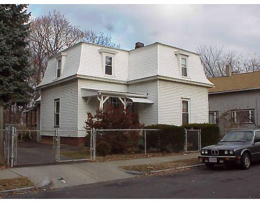 96 Bancroft St, Springfield, MA 01107 photo 1