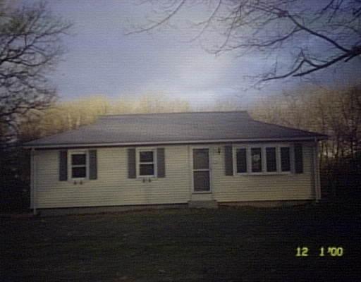 80 Ludlow Rd, Chicopee, MA 01020 photo 1