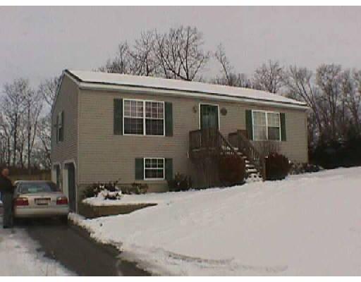 83 Eagle Dr, Douglas, MA 01516 photo 1
