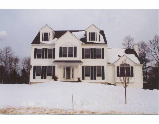 33 Hawk Dr, Salem, NH 03079 photo 1