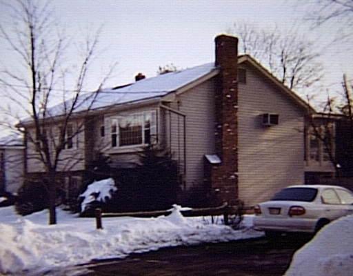 9 Benton Cir, Reading, MA 01867 photo 1