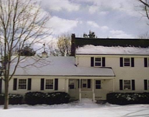 18 Stewart Rd, Needham, MA 02494 photo 1