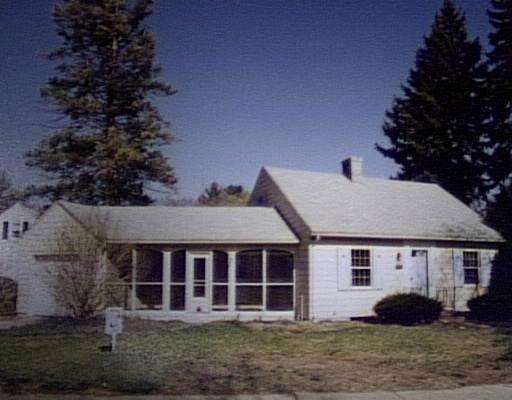 234 Gillette Ave, Springfield, MA 01118 photo 1