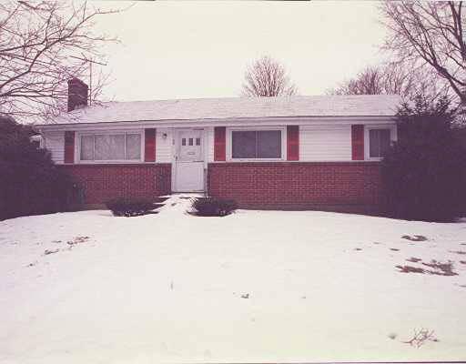 108 Nardone Rd, Needham, MA 02492 photo 1