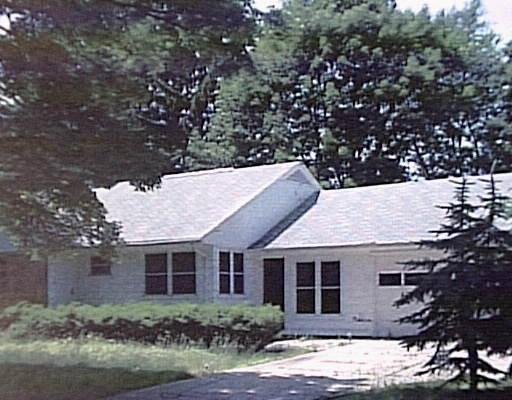 120 Plumtree Rd, Springfield, MA 01118 photo 1