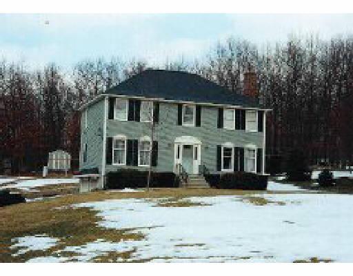 9 Mikes Way, Webster, MA 01570 photo 1