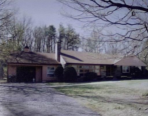 763 Plumtree Rd, Springfield, MA 01118 photo 1