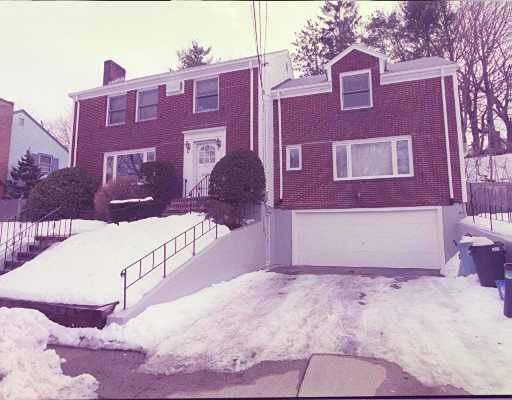 38 Jordan Rd, Brookline, MA 02446 photo 1