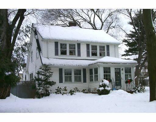 12 Cavanagh Rd, Wellesley, MA 02481 photo 1
